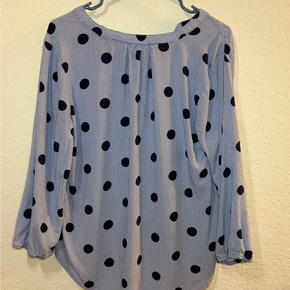 St. John's Bay Blue, White, and Navy Patterned Blouse - Picture 2 of 5